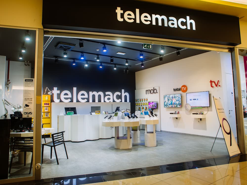 Getting Telemach SIM Card at Store