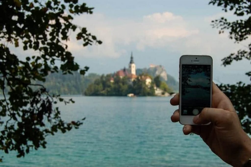 What is Data roaming in Slovenia